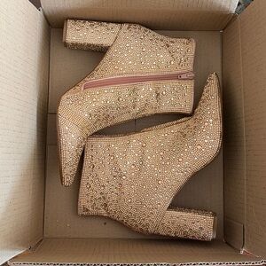 Betsey Johnson Sparkling Rhinestone Blush Pink Boots
